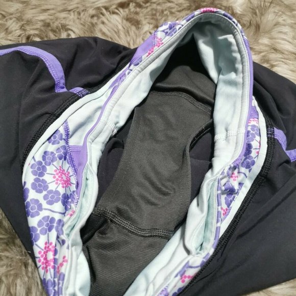 lululemon athletica Black and Purple Athletic Shorts - Picture 4 of 9